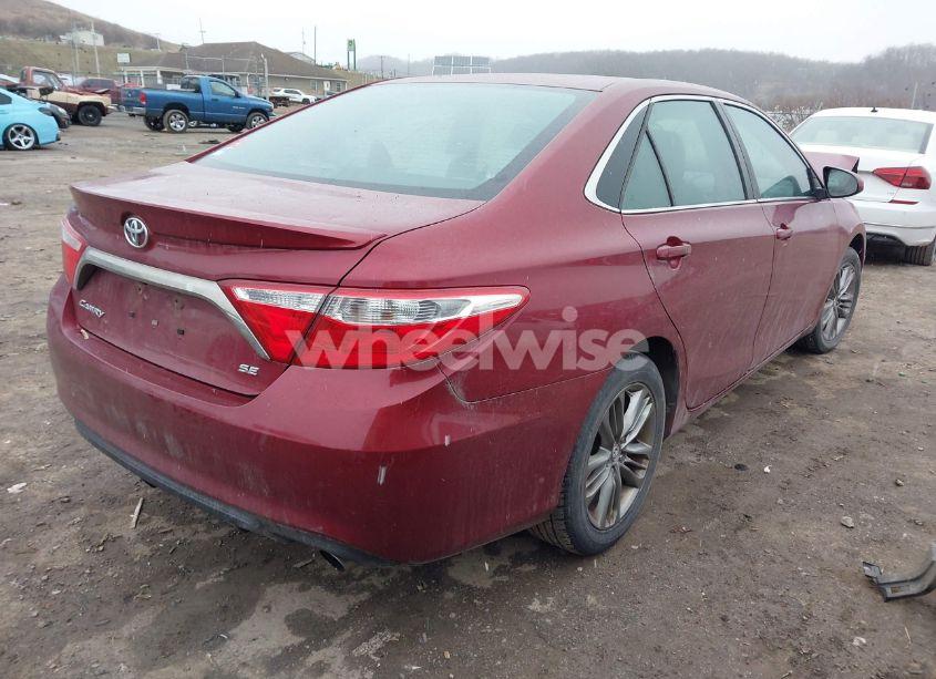 Photo 4 of 2017 Toyota Camry SE (VIN 4T1BF1FK0HU714913)
