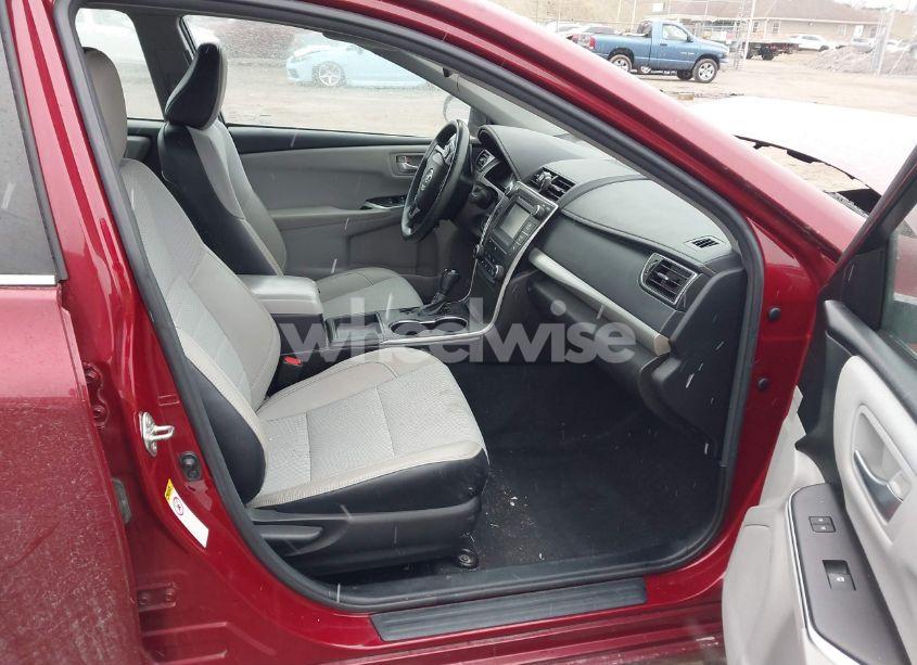 Photo 5 of 2017 Toyota Camry SE (VIN 4T1BF1FK0HU714913)