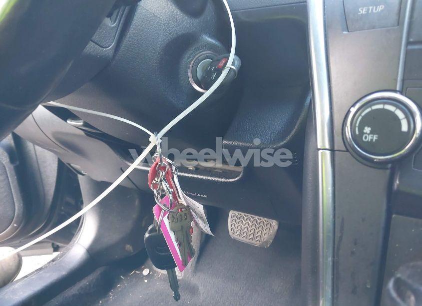 Photo 11 of 2017 Toyota Camry SE (VIN 4T1BF1FK0HU720288)