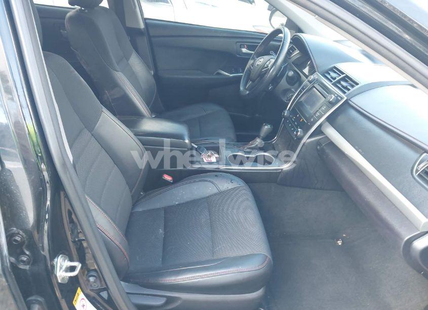 Photo 5 of 2017 Toyota Camry SE (VIN 4T1BF1FK0HU720288)