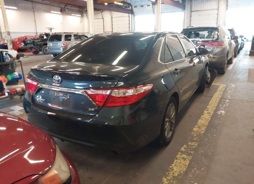 Photo 4 of 2017 Toyota Camry SE (VIN 4T1BF1FK0HU727418)
