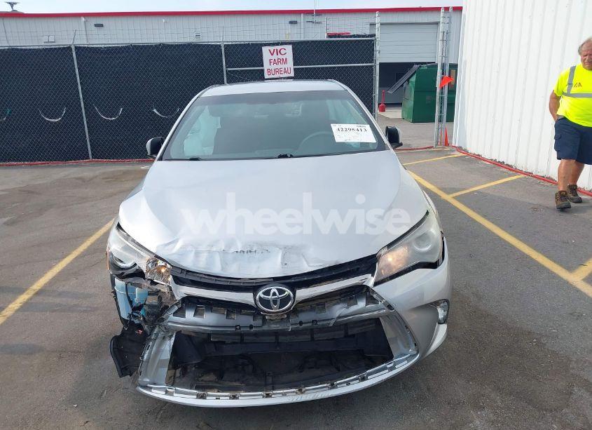 Photo 12 of 2017 Toyota Camry SE (VIN 4T1BF1FK0HU753551)