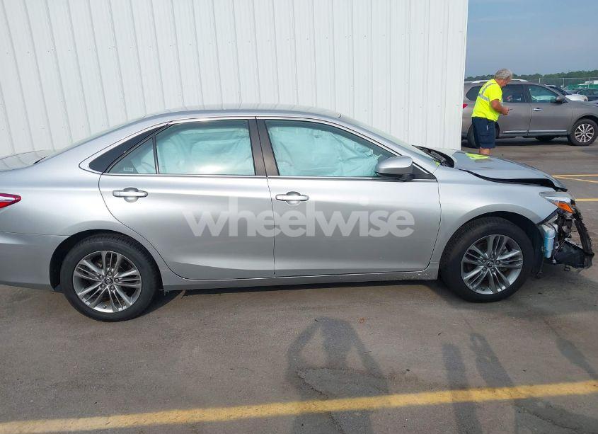 Photo 13 of 2017 Toyota Camry SE (VIN 4T1BF1FK0HU753551)