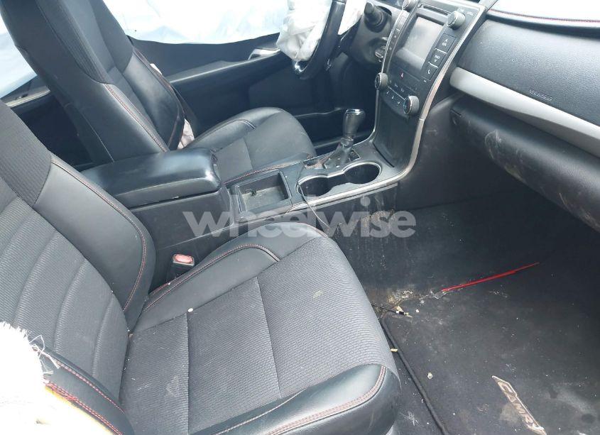 Photo 5 of 2017 Toyota Camry SE (VIN 4T1BF1FK0HU769281)