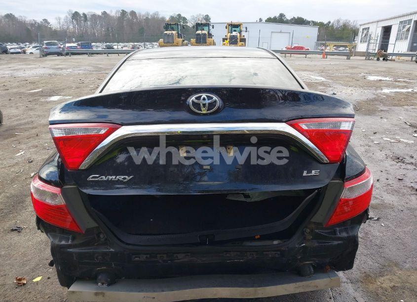 Photo 17 of 2017 Toyota Camry LE/XLE/SE/XSE (VIN 4T1BF1FK0HU779843)