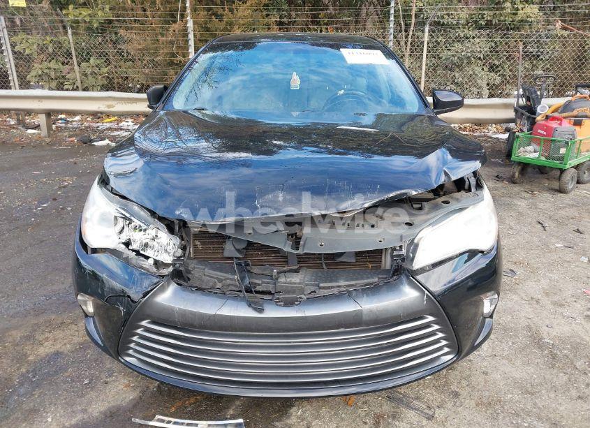 Photo 6 of 2017 Toyota Camry LE/XLE/SE/XSE (VIN 4T1BF1FK0HU779843)