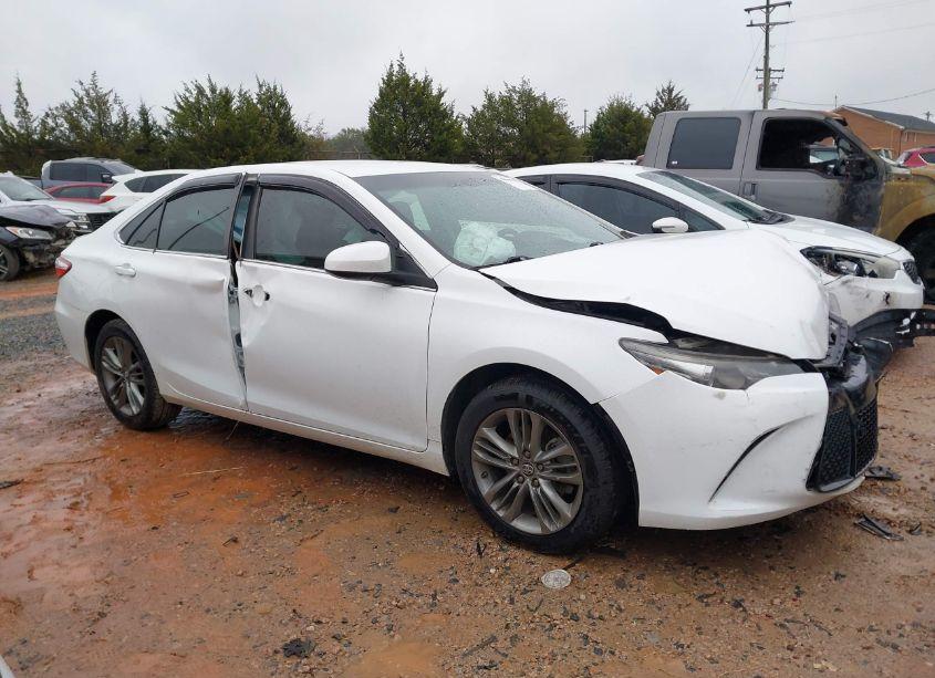 Photo 13 of 2017 Toyota Camry SE (VIN 4T1BF1FK0HU784881)