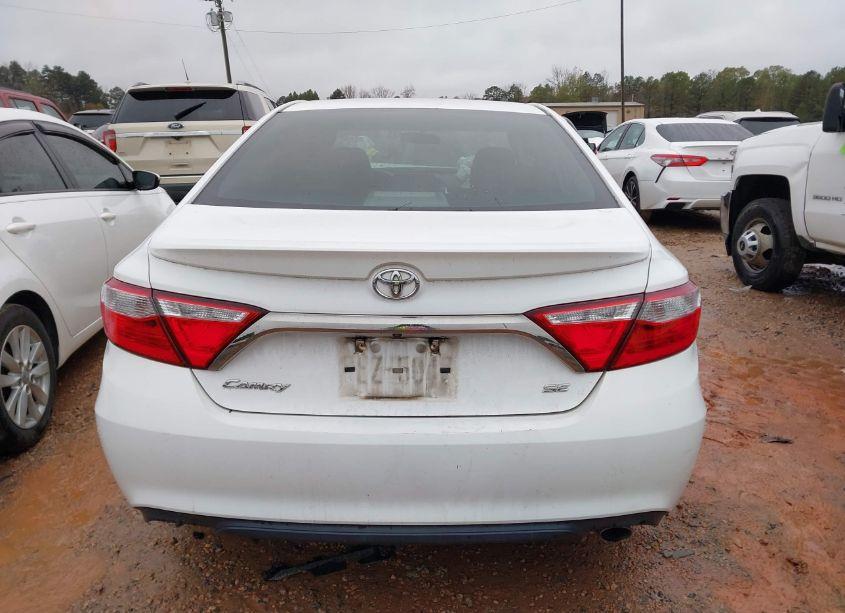 Photo 16 of 2017 Toyota Camry SE (VIN 4T1BF1FK0HU784881)