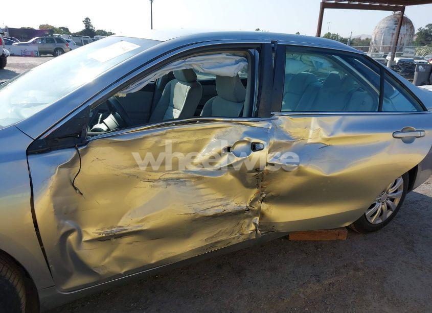 Photo 14 of 2017 Toyota Camry LE (VIN 4T1BF1FK0HU809990)