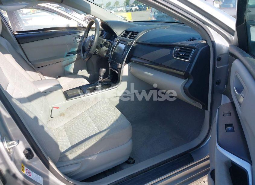 Photo 5 of 2017 Toyota Camry LE (VIN 4T1BF1FK0HU809990)