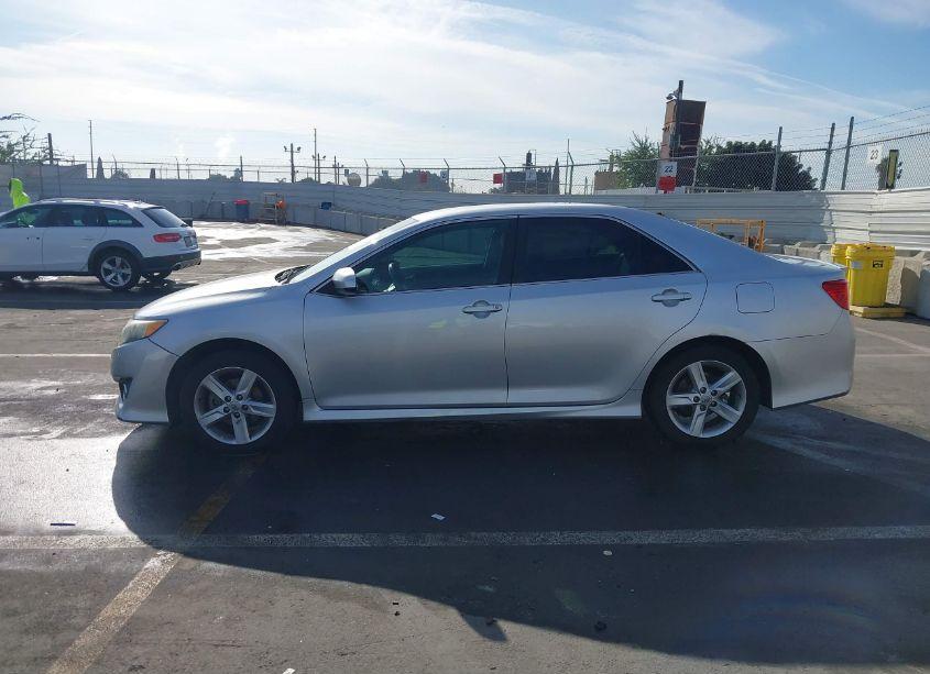 Photo 14 of 2012 Toyota Camry SE (VIN 4T1BF1FK1CU012821)