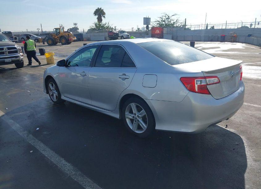 Photo 3 of 2012 Toyota Camry SE (VIN 4T1BF1FK1CU012821)