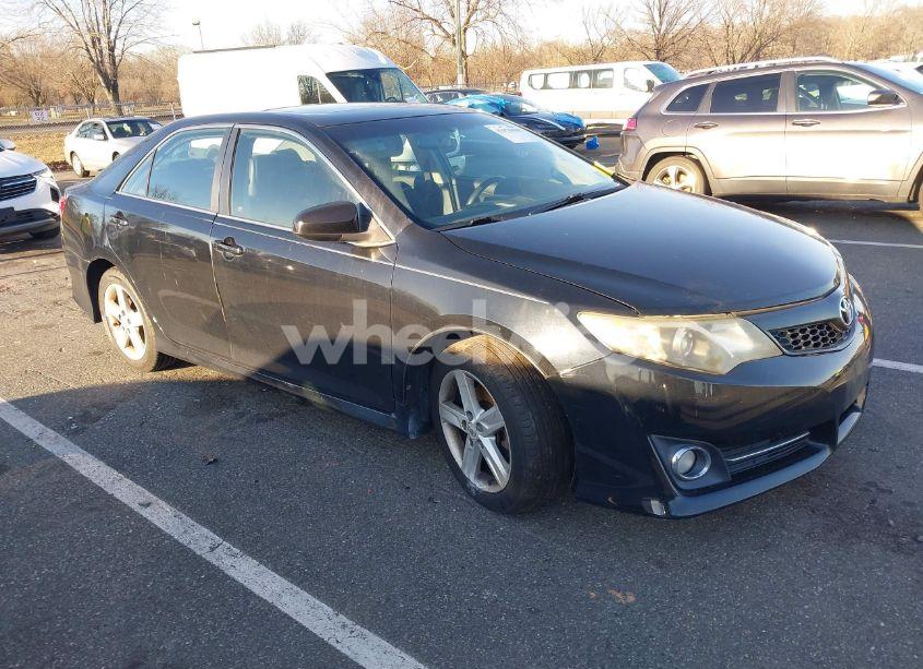 2012 Toyota Camry SE (VIN 4T1BF1FK1CU015699) main photo