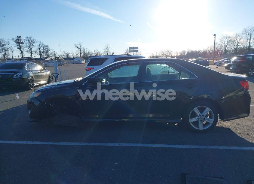 Photo 14 of 2012 Toyota Camry SE (VIN 4T1BF1FK1CU015699)