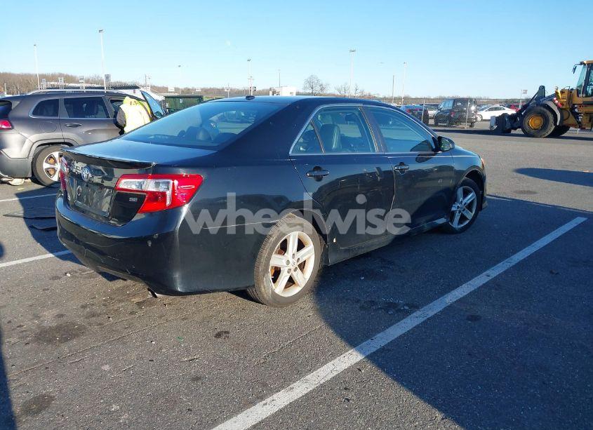 Photo 4 of 2012 Toyota Camry SE (VIN 4T1BF1FK1CU015699)