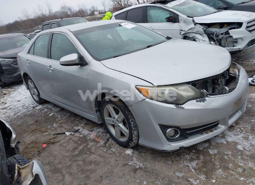 2012 Toyota Camry SE (VIN 4T1BF1FK1CU017159) main photo