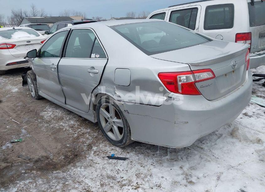 Photo 3 of 2012 Toyota Camry SE (VIN 4T1BF1FK1CU017159)