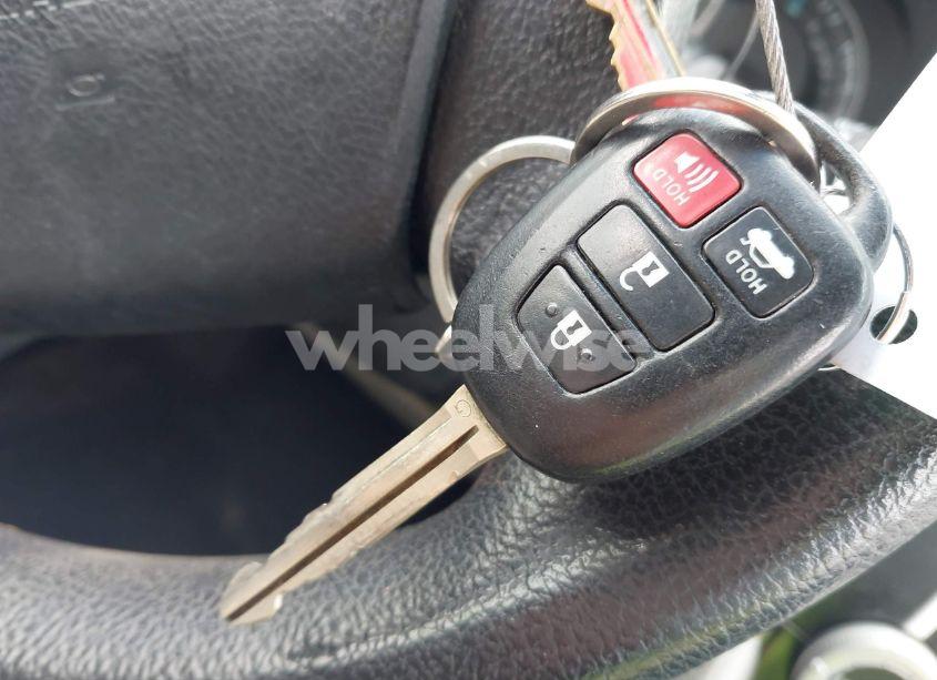 Photo 11 of 2012 Toyota Camry LE (VIN 4T1BF1FK1CU025519)