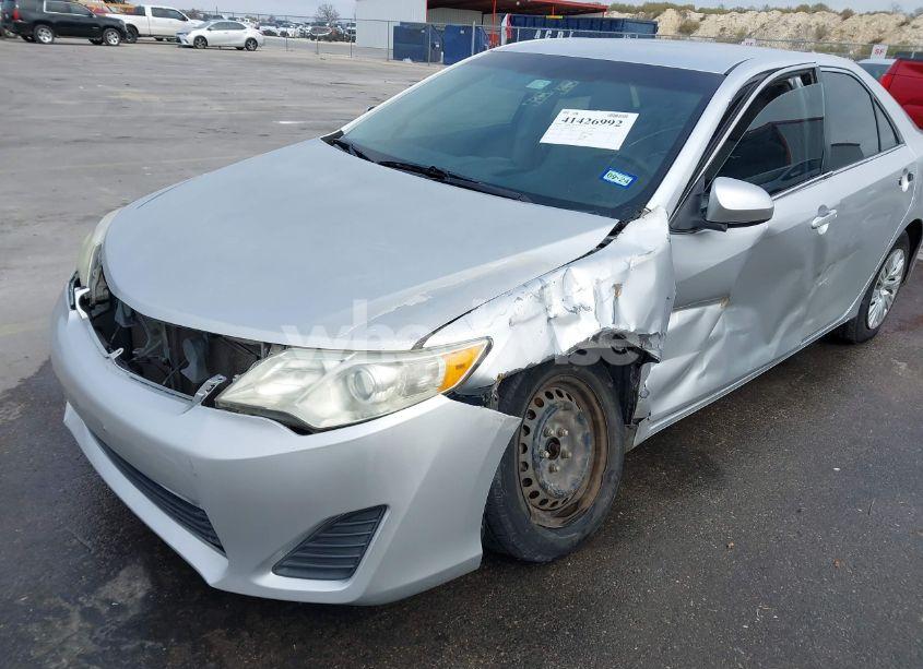 Photo 6 of 2012 Toyota Camry LE (VIN 4T1BF1FK1CU025519)