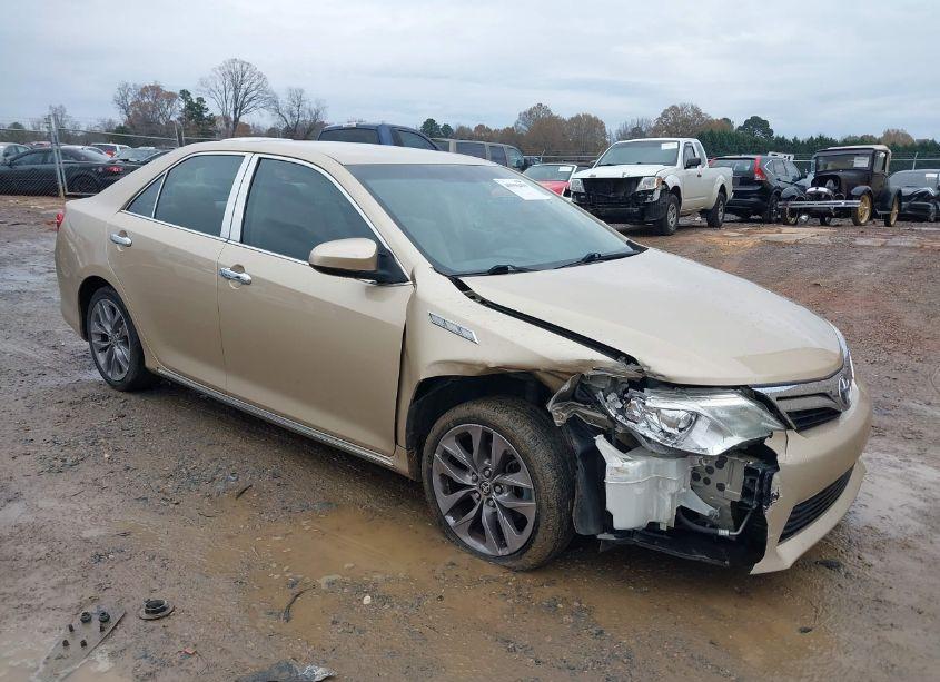 2012 Toyota Camry LE (VIN 4T1BF1FK1CU037430) main photo