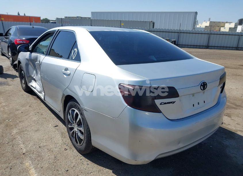 Photo 3 of 2012 Toyota Camry LE (VIN 4T1BF1FK1CU045351)