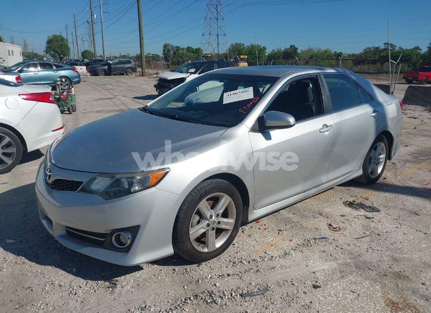 Photo 2 of 2012 Toyota Camry SE (VIN 4T1BF1FK1CU052221)