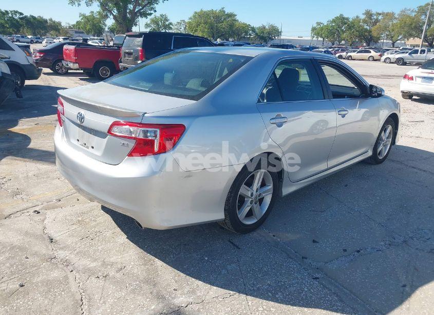 Photo 4 of 2012 Toyota Camry SE (VIN 4T1BF1FK1CU052221)