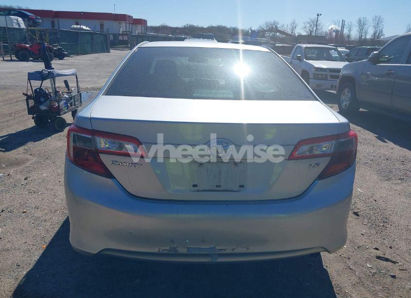 Photo 16 of 2012 Toyota Camry LE (VIN 4T1BF1FK1CU059458)