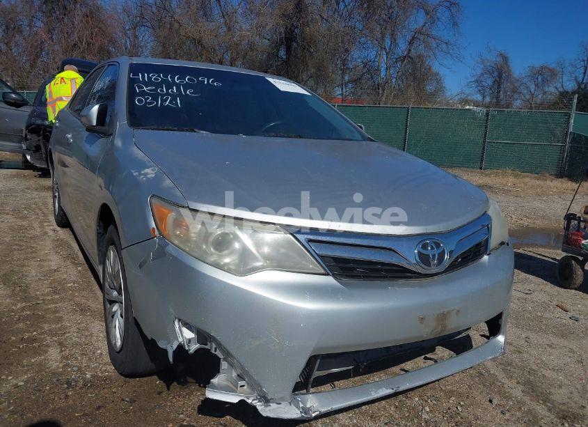 Photo 6 of 2012 Toyota Camry LE (VIN 4T1BF1FK1CU059458)