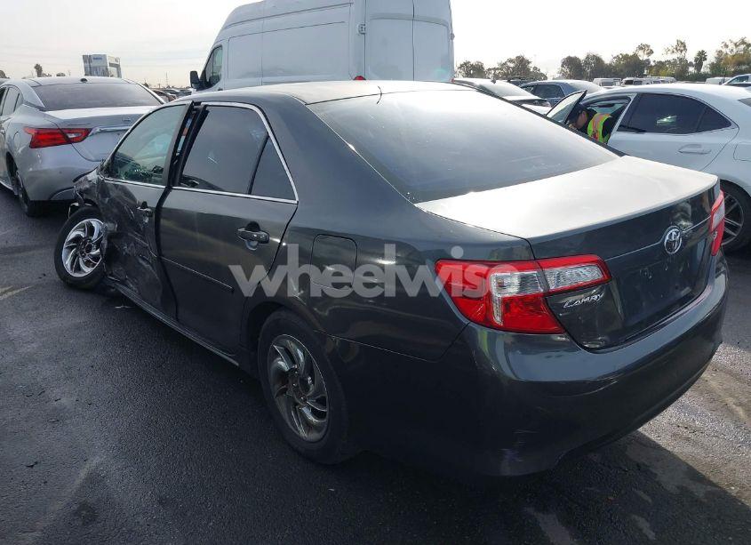 Photo 13 of 2012 Toyota Camry LE (VIN 4T1BF1FK1CU069584)