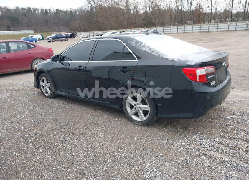 Photo 3 of 2012 Toyota Camry SE (VIN 4T1BF1FK1CU071223)