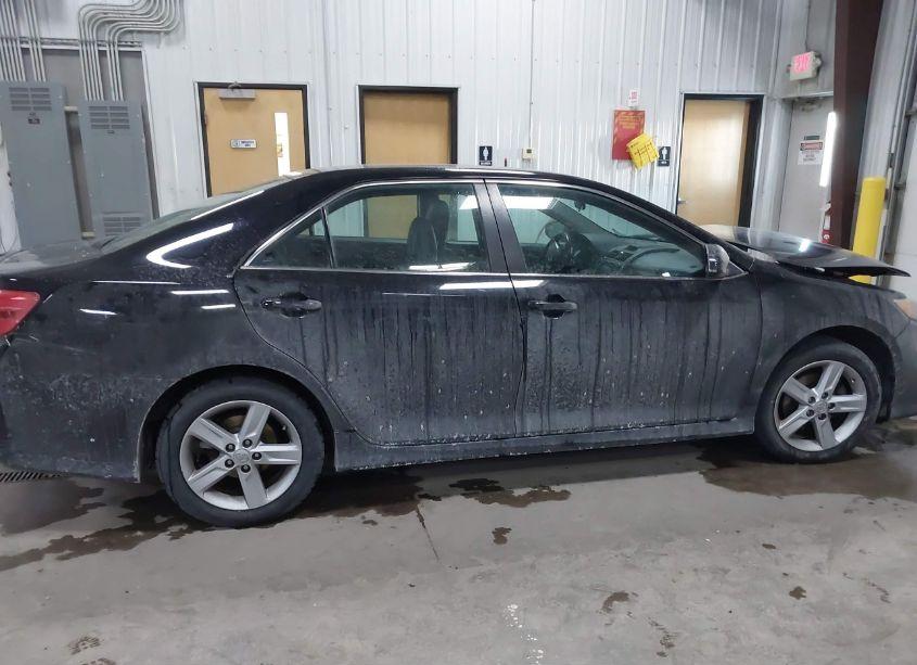 Photo 13 of 2012 Toyota Camry SE (VIN 4T1BF1FK1CU113907)