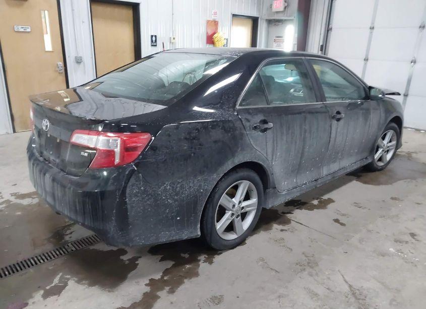 Photo 4 of 2012 Toyota Camry SE (VIN 4T1BF1FK1CU113907)