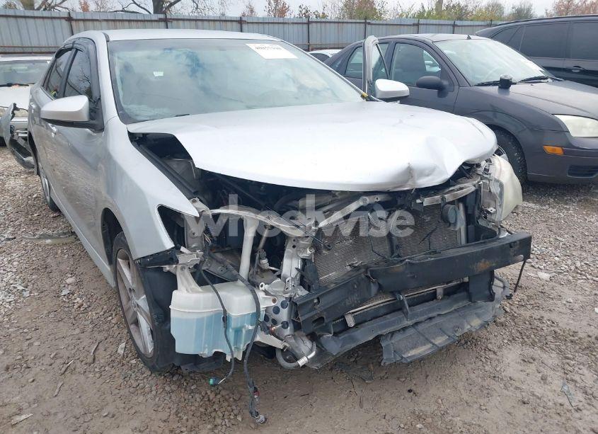 Photo 6 of 2012 Toyota Camry SE (VIN 4T1BF1FK1CU118606)