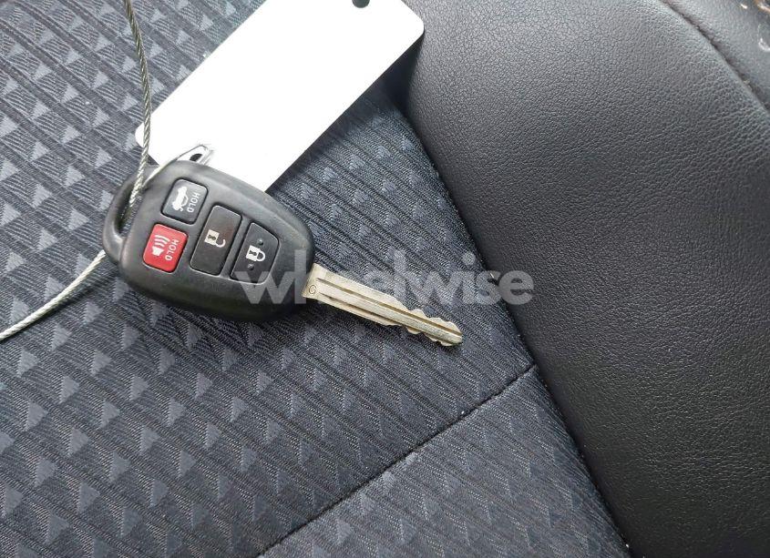 Photo 11 of 2012 Toyota Camry SE (VIN 4T1BF1FK1CU132859)