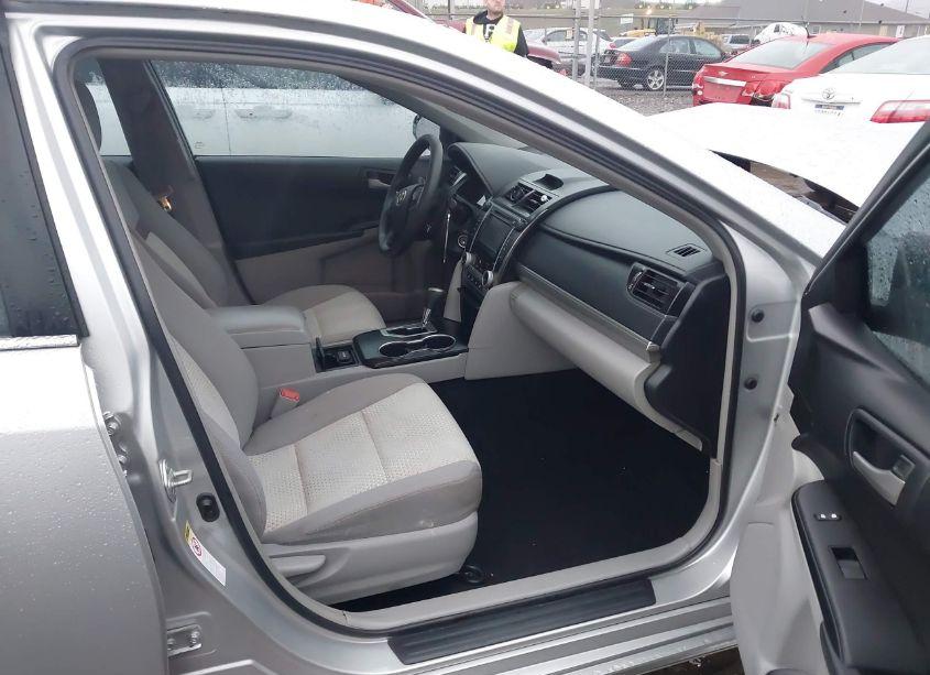 Photo 5 of 2012 Toyota Camry LE (VIN 4T1BF1FK1CU140282)