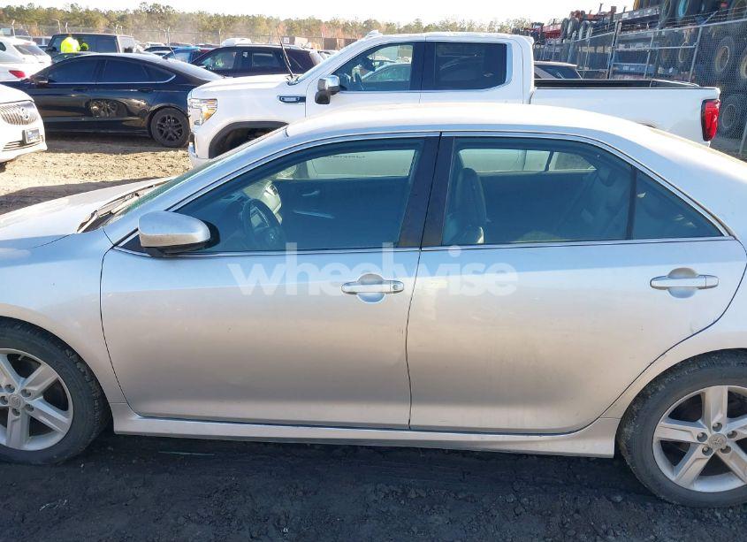 Photo 14 of 2012 Toyota Camry SE (VIN 4T1BF1FK1CU145000)