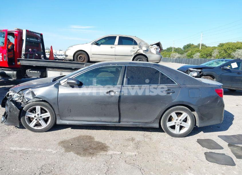 Photo 15 of 2012 Toyota Camry SE (VIN 4T1BF1FK1CU170009)