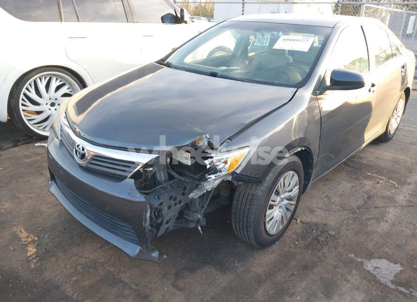 Photo 6 of 2012 Toyota Camry L (VIN 4T1BF1FK1CU501932)