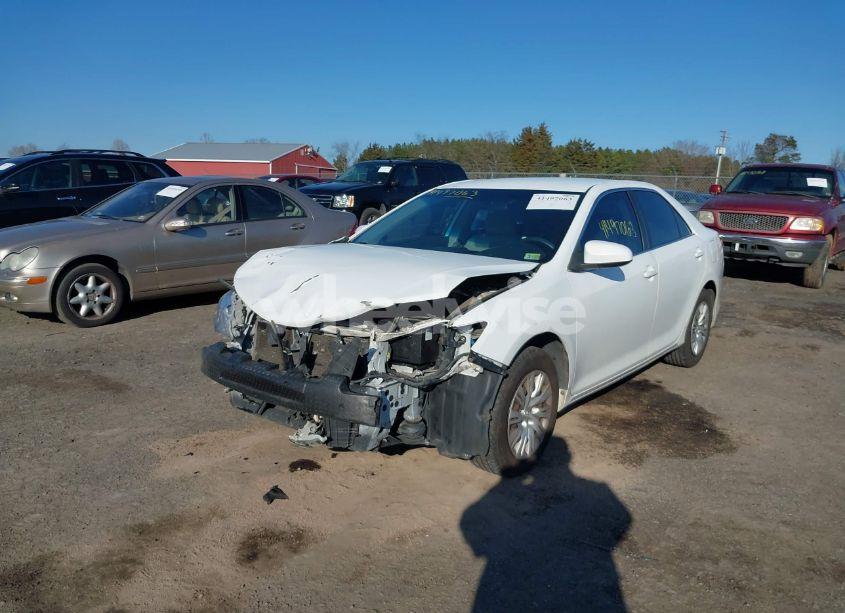 Photo 6 of 2012 Toyota Camry LE (VIN 4T1BF1FK1CU527818)