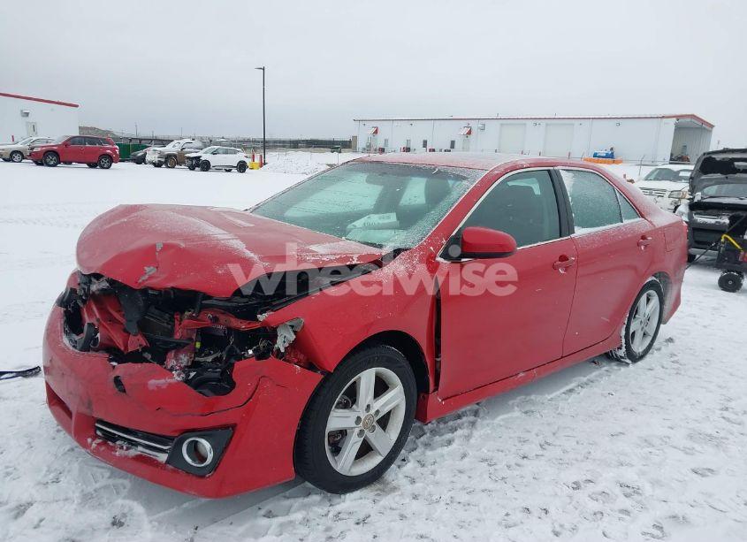 Photo 2 of 2012 Toyota Camry (VIN 4T1BF1FK1CU564304)