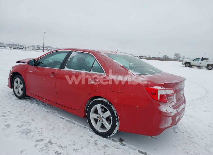 Photo 3 of 2012 Toyota Camry (VIN 4T1BF1FK1CU564304)