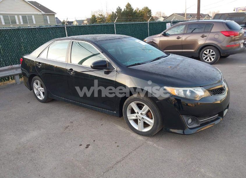 2012 Toyota Camry SE (VIN 4T1BF1FK1CU575688) main photo