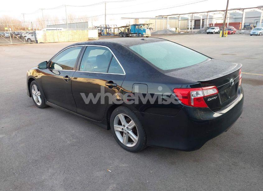 Photo 3 of 2012 Toyota Camry SE (VIN 4T1BF1FK1CU575688)