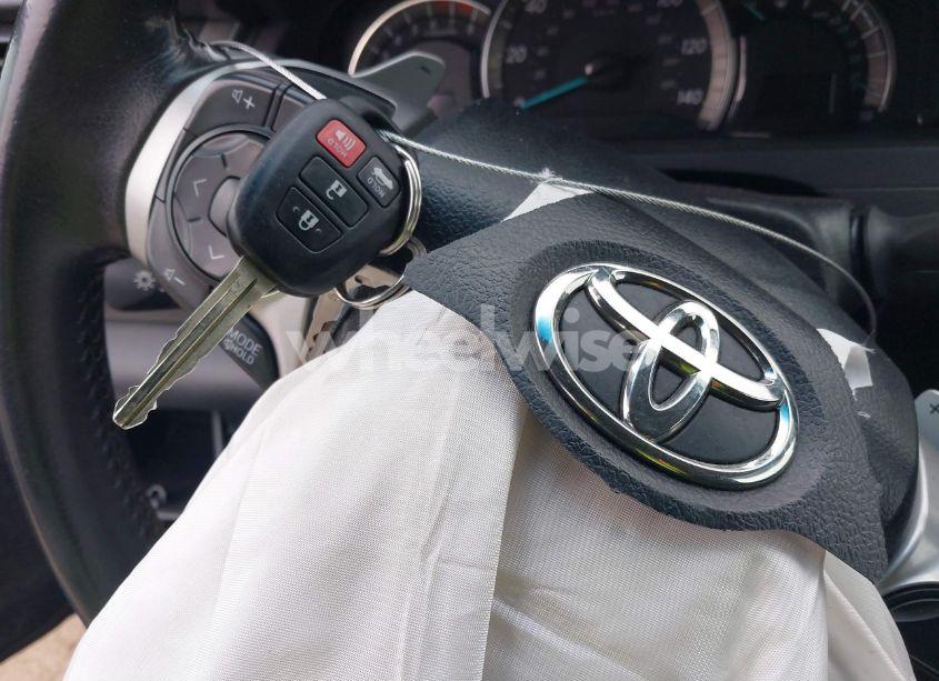 Photo 11 of 2012 Toyota Camry SE (VIN 4T1BF1FK1CU578123)