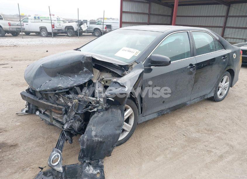 Photo 2 of 2012 Toyota Camry SE (VIN 4T1BF1FK1CU578123)