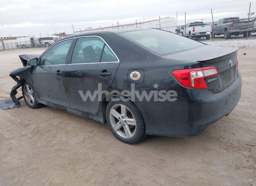 Photo 3 of 2012 Toyota Camry SE (VIN 4T1BF1FK1CU578123)