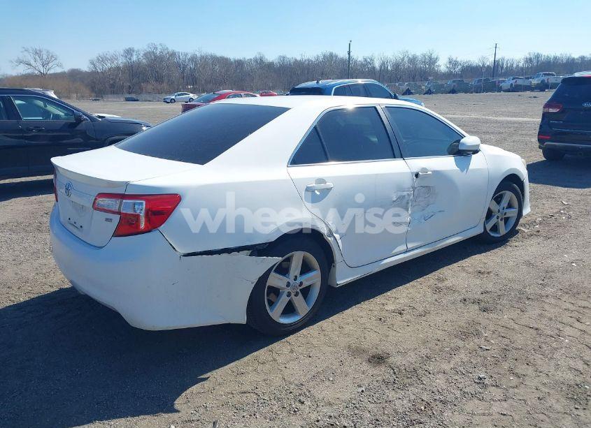 Photo 4 of 2012 Toyota Camry SE (VIN 4T1BF1FK1CU591812)