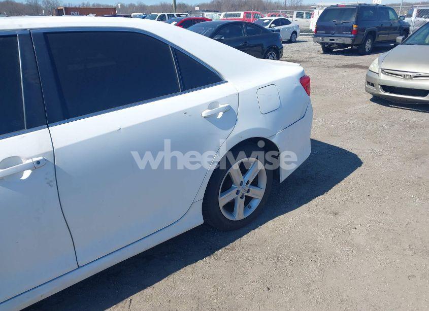 Photo 6 of 2012 Toyota Camry SE (VIN 4T1BF1FK1CU591812)