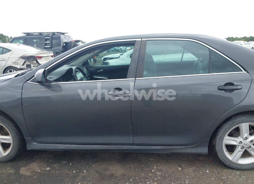 Photo 14 of 2012 Toyota Camry SE (VIN 4T1BF1FK1CU601674)